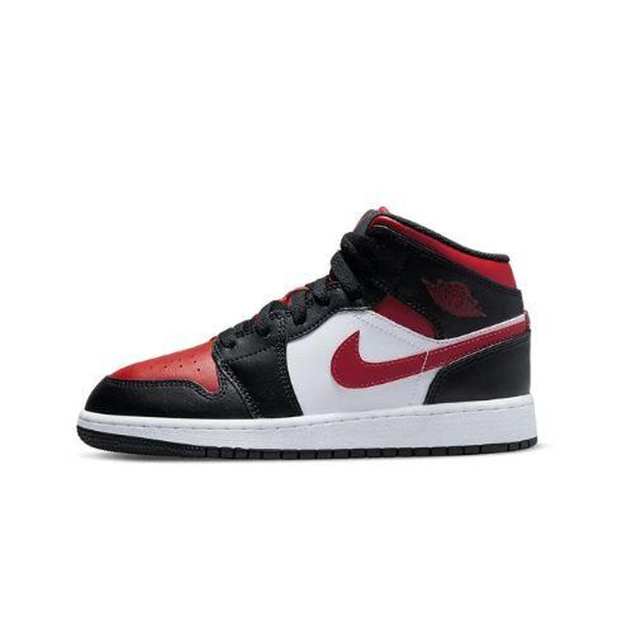 Buty do koszykówki Air Jordan 1 Mid GS Fire Red- 554725-079
