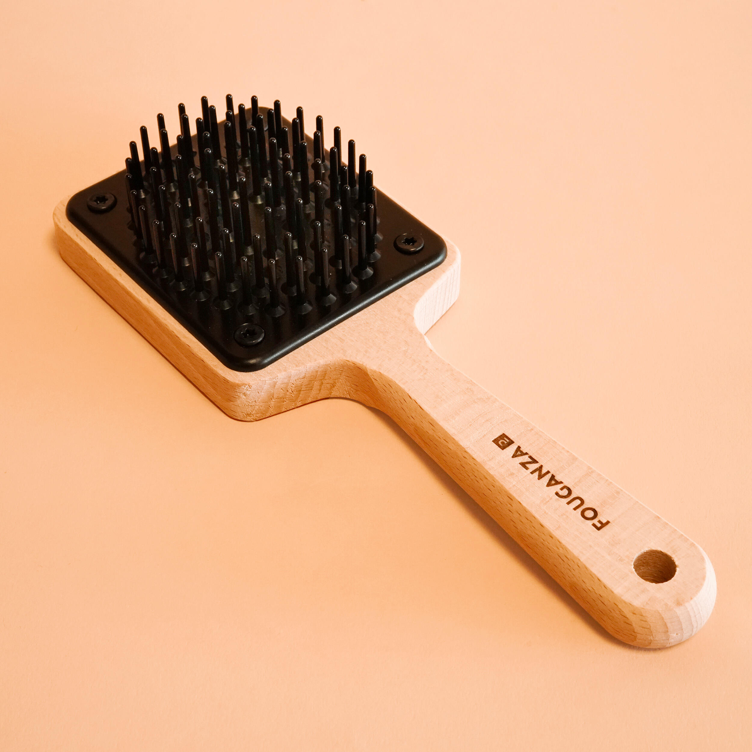 Drewniana szczotka do grzywy i ogona