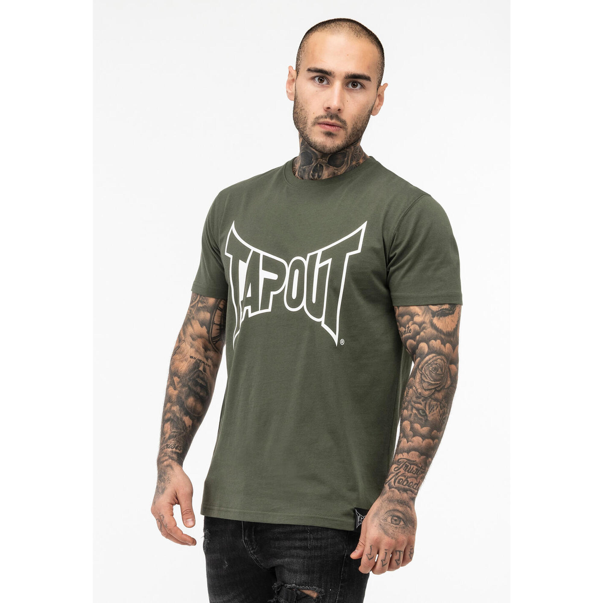 T-shirt o klasycznym kroju Tapout Basic