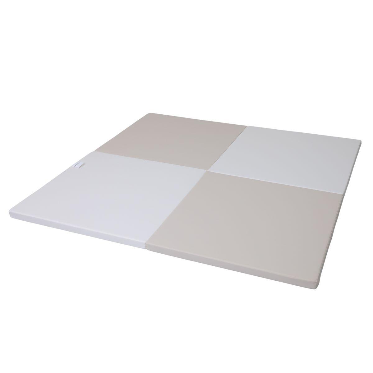 Materac gimnastyczny Satellite 150x150x4 cm czteroczęściowy