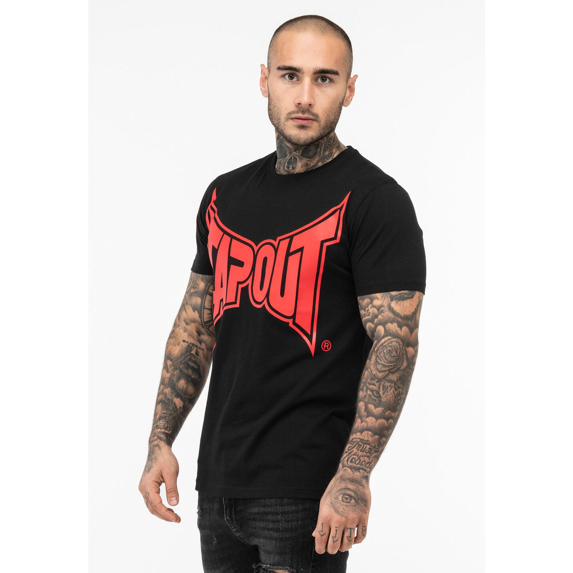 T-shirt o klasycznym kroju Tapout Logo