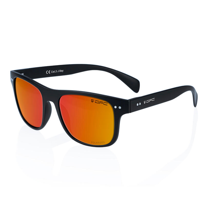 Okulary przeciwsłoneczne z polaryzacją unisex OPC J-Bay kat.3 +etui