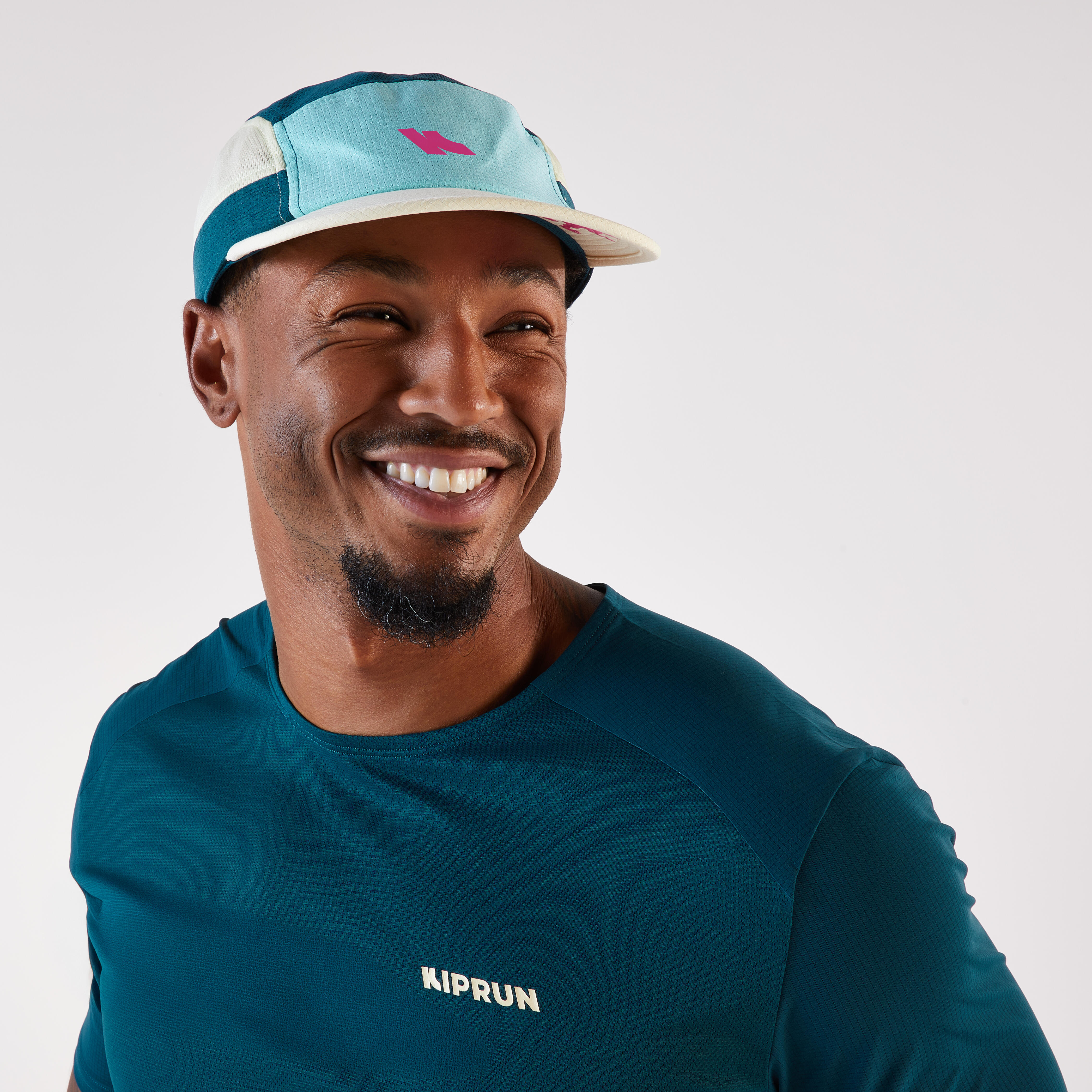Czapka z daszkiem do biegania Kiprun 5 paneli