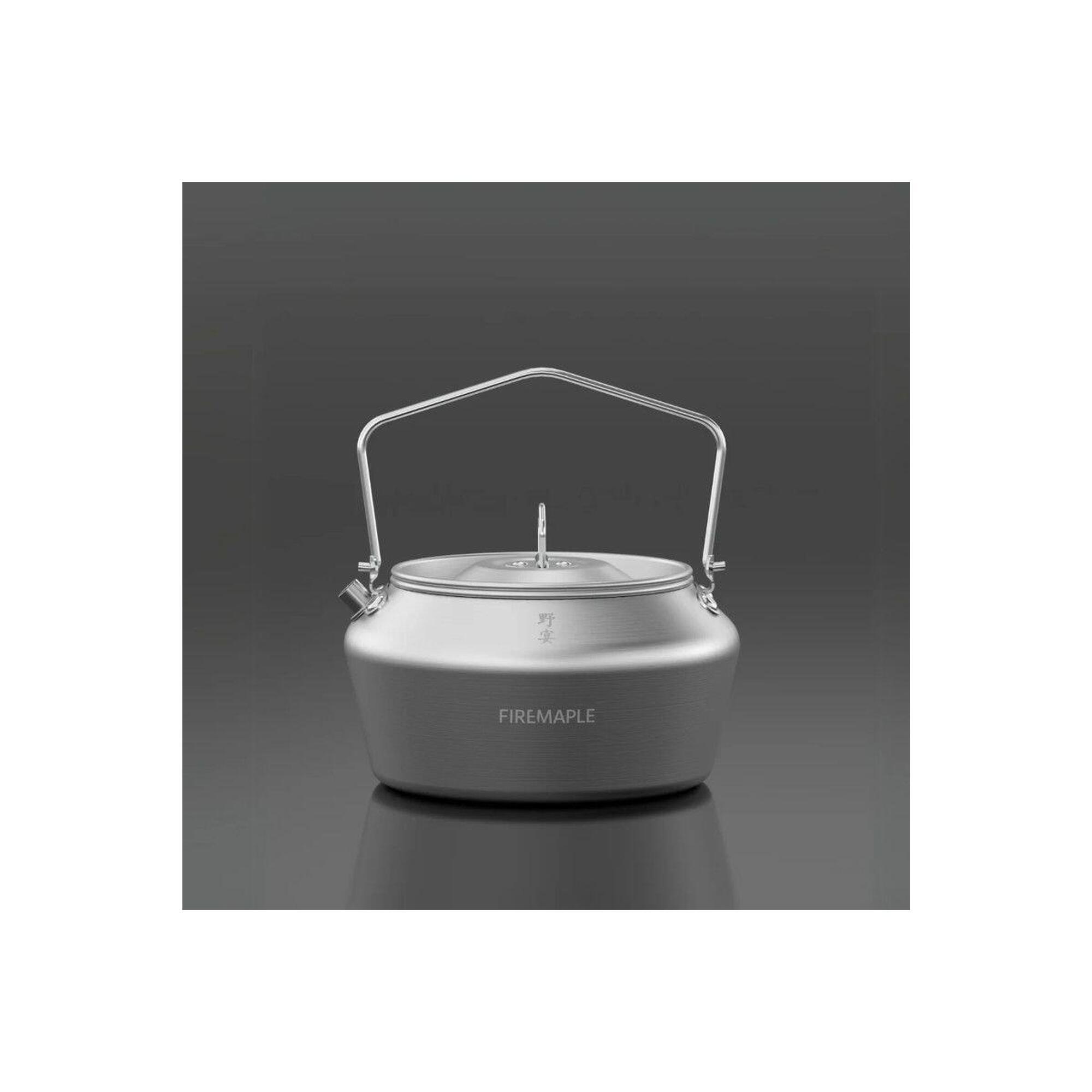 Czajnik turystyczny Frost 0,8L