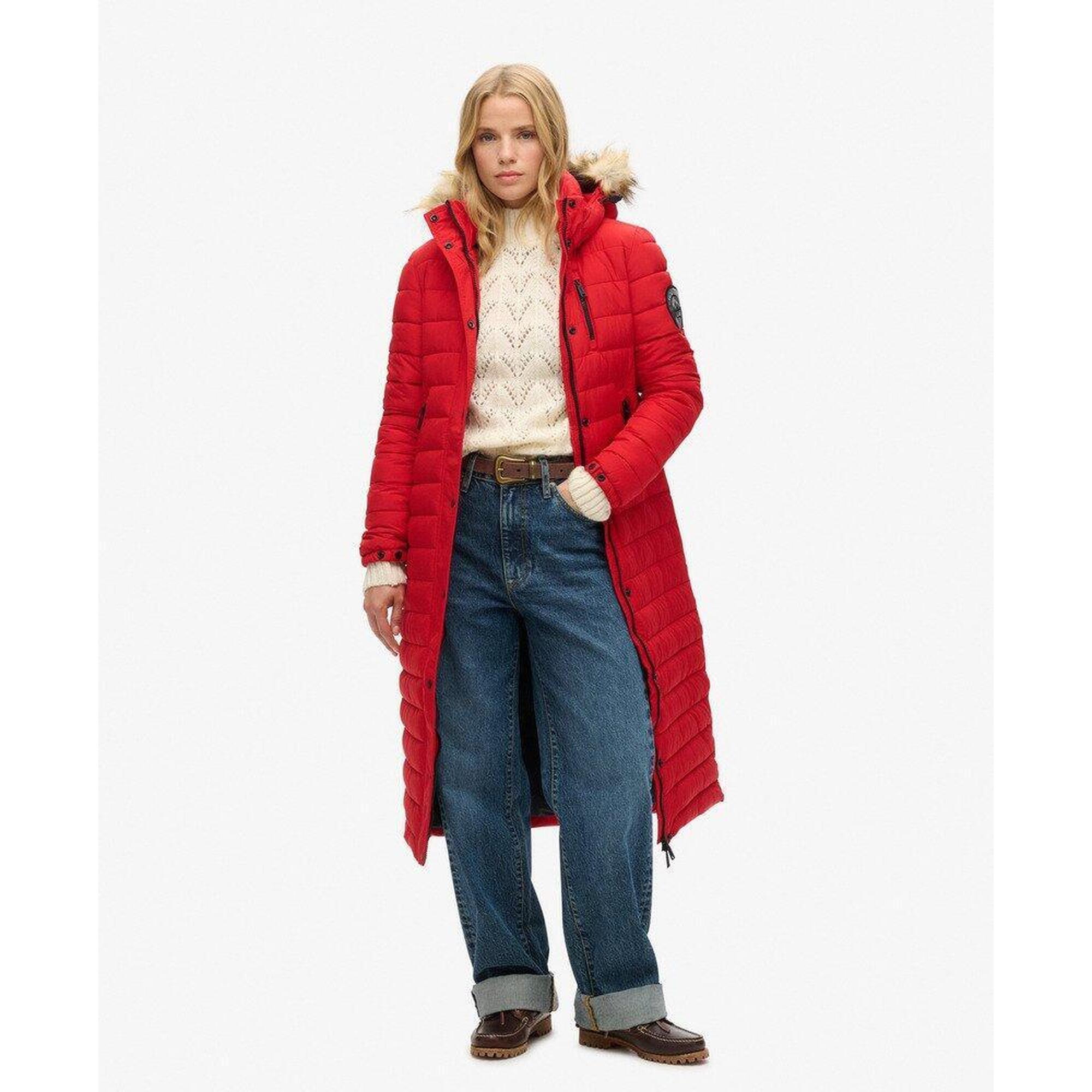 Długi pikowany płaszcz z kapturem Fuji od SUPERDRY