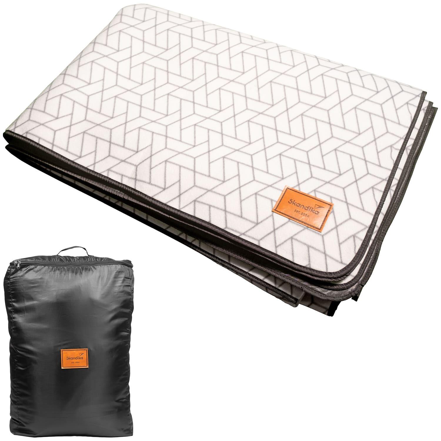 Dywan kempingowy, namiotowy, koc piknikowy, pled Lindal 300 x 300 cm, z torbą