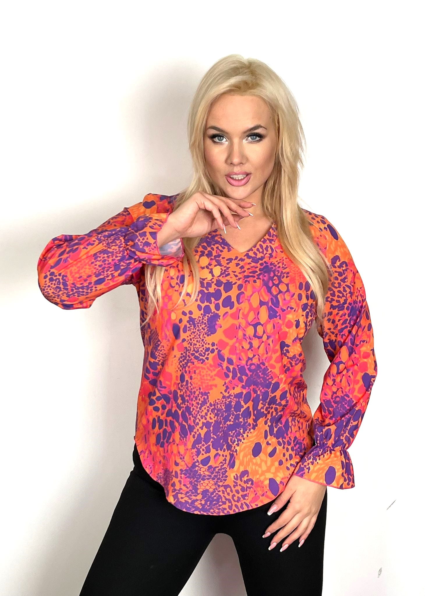 Elegancka bluzka we wzory rękaw z falbanką PLUS SIZE XXL