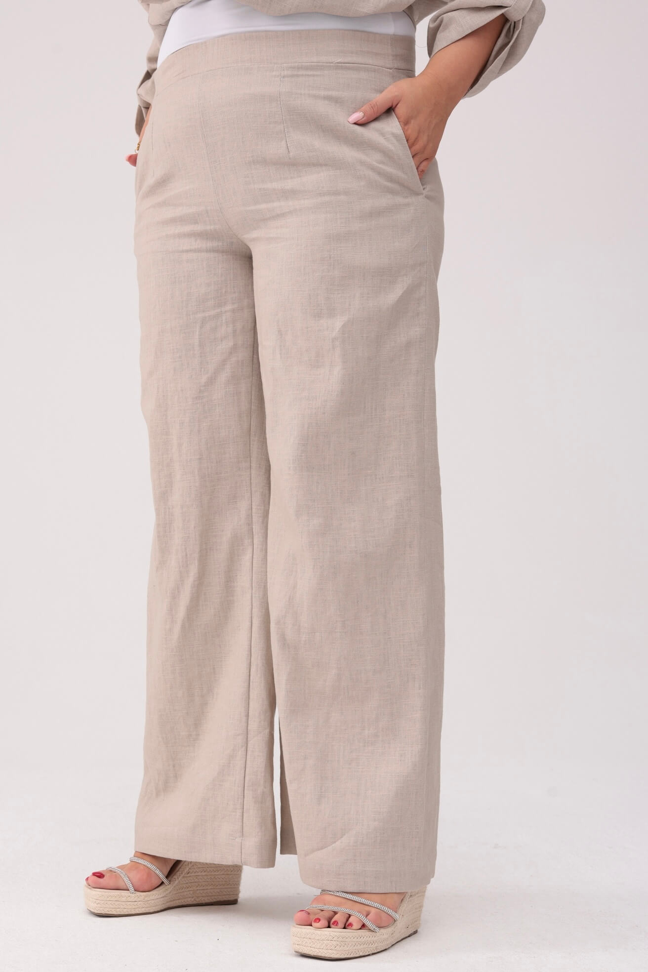 Spodnie z lnu w naturalnym kolorze z szerokimi nogawkami PLUS SIZE OVERSIZE XXL