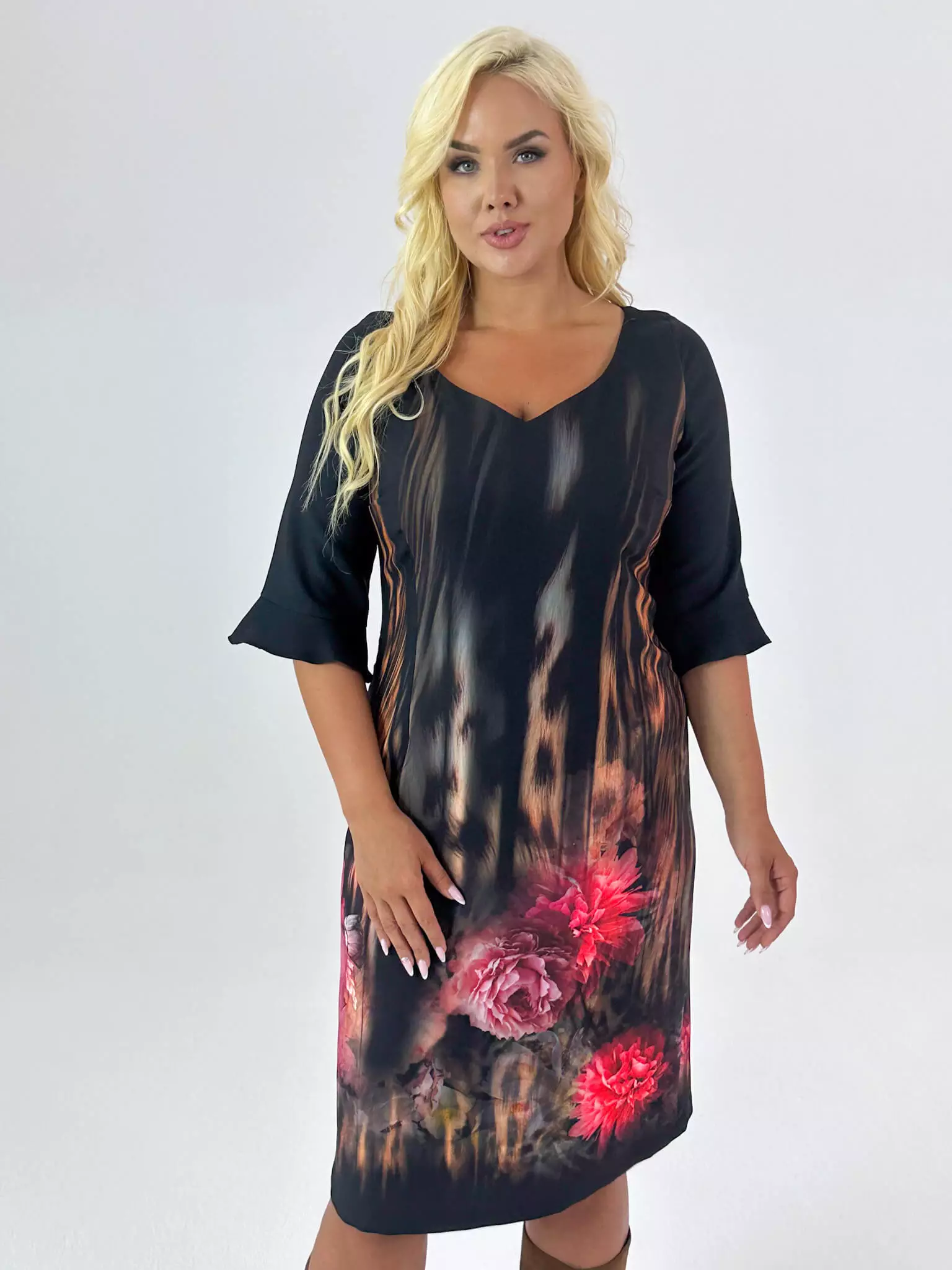 Elegancka sukienka Vivi z delikatnym borderem w kolorze pomarańczowym XXL OVERSIZE JESIEŃ