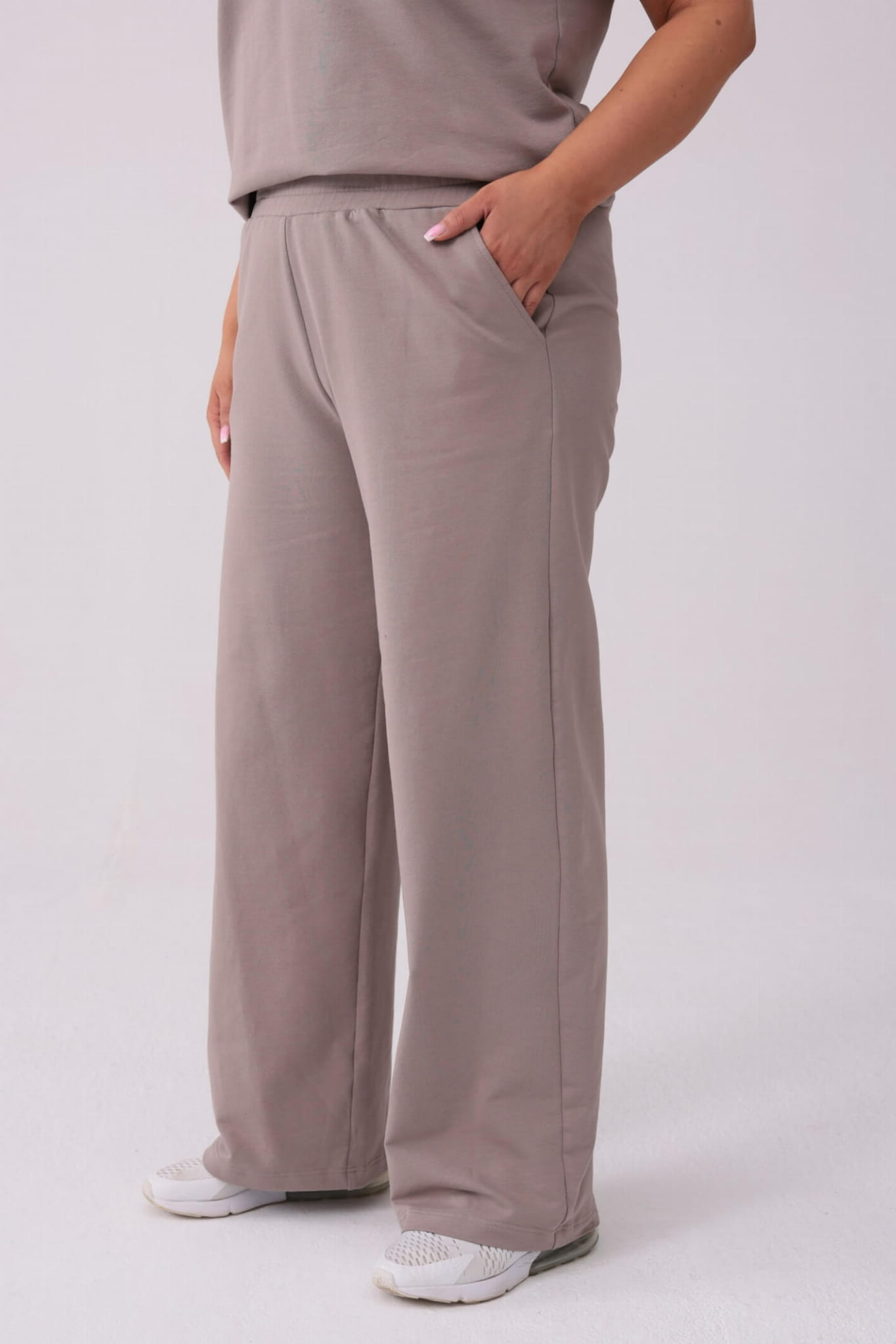 Długie spodnie Nadia w kolorze fango PLUS SIZE XXL