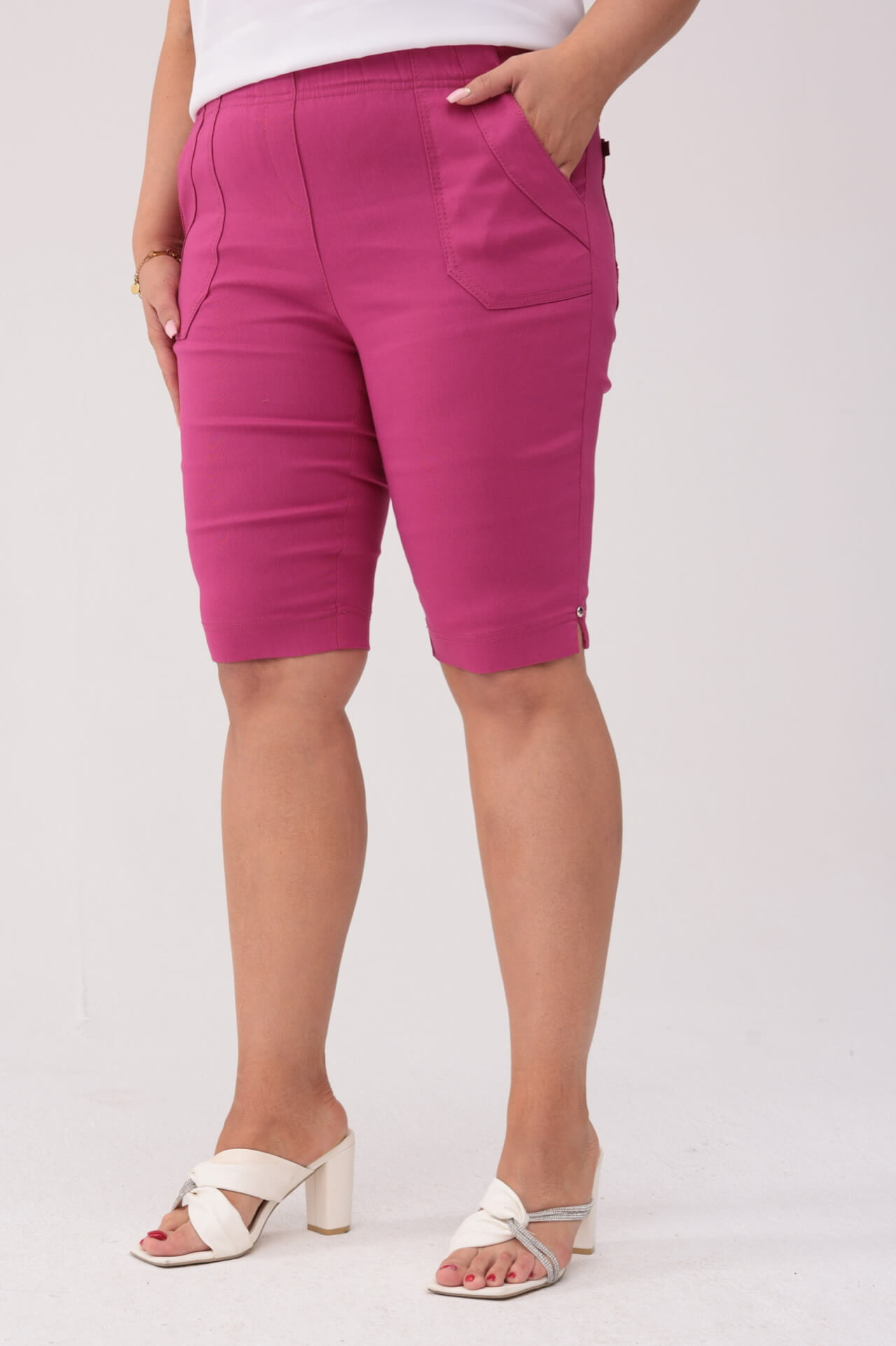 Komfortowe amarantowe spodnie bermudy PLUS SIZE XXL OVERSIZE