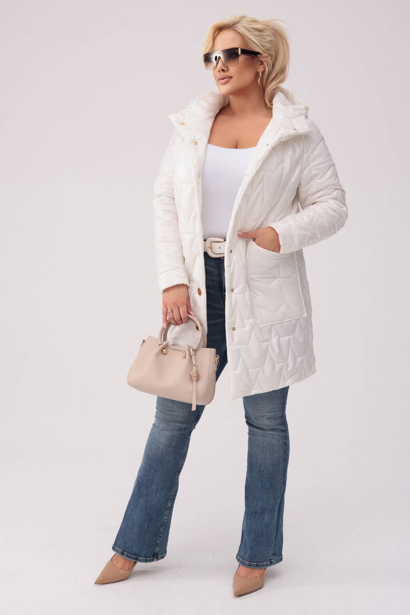 Pikowany płaszcz Vivien w kolorze ecru z fantazyjnymi kieszeniami OVERSIZE PLUS SIZE XXL JESIEŃ