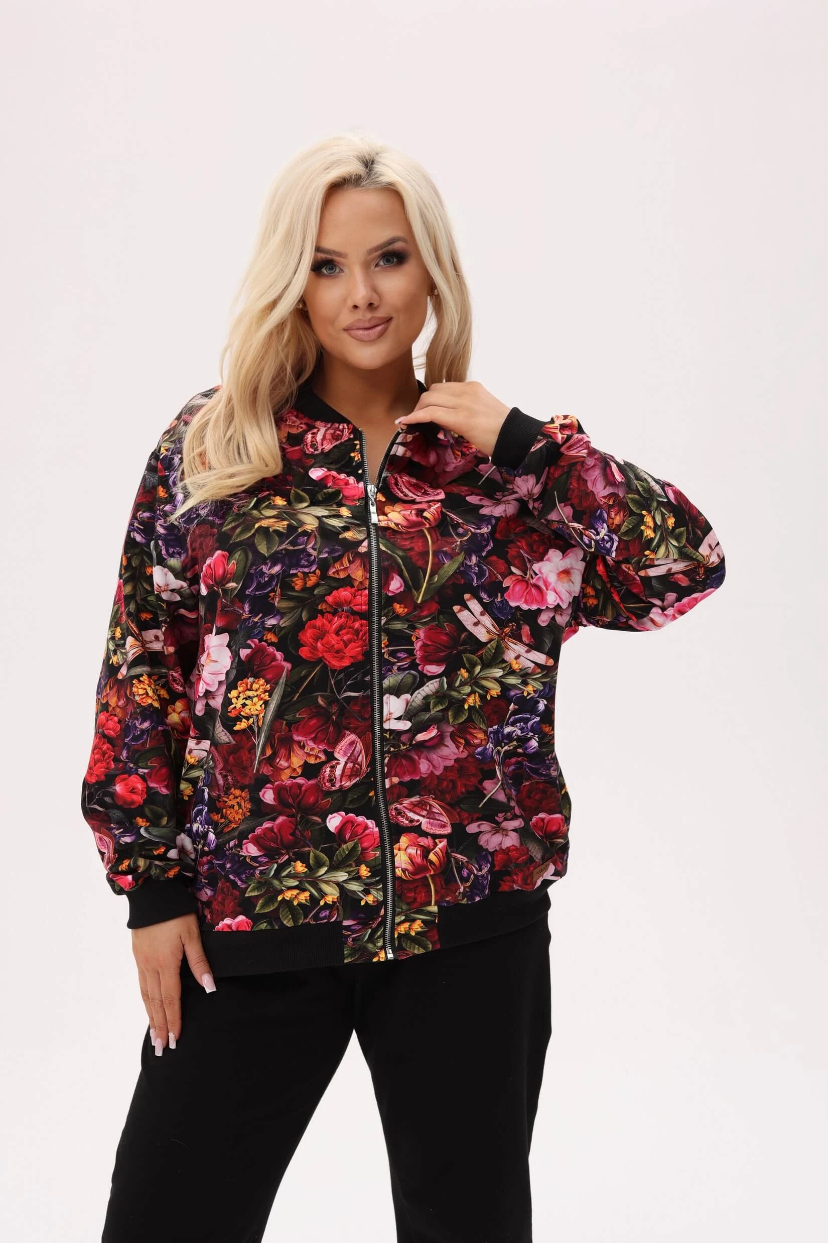 Kurtka bomberka Bloom - florystyczny print z akcentem ważek PLUS SIZE XXL OVERSIZE JESIEŃ