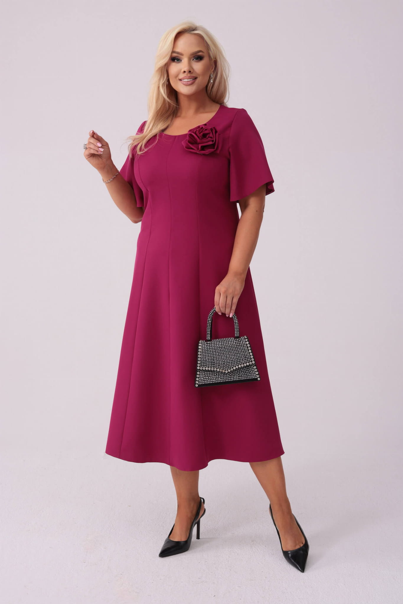 Elegancka sukienka Doris na wesele w kolorze głębokiej fuksji PLUS SIZE XXL JESIEŃ