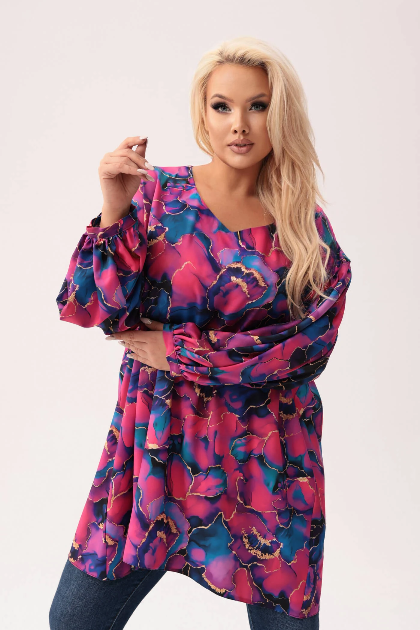 Oversize'owa tunika Amalia - eksplozja elegancji i koloru w odcieniach różu PLUS SIZE XXL