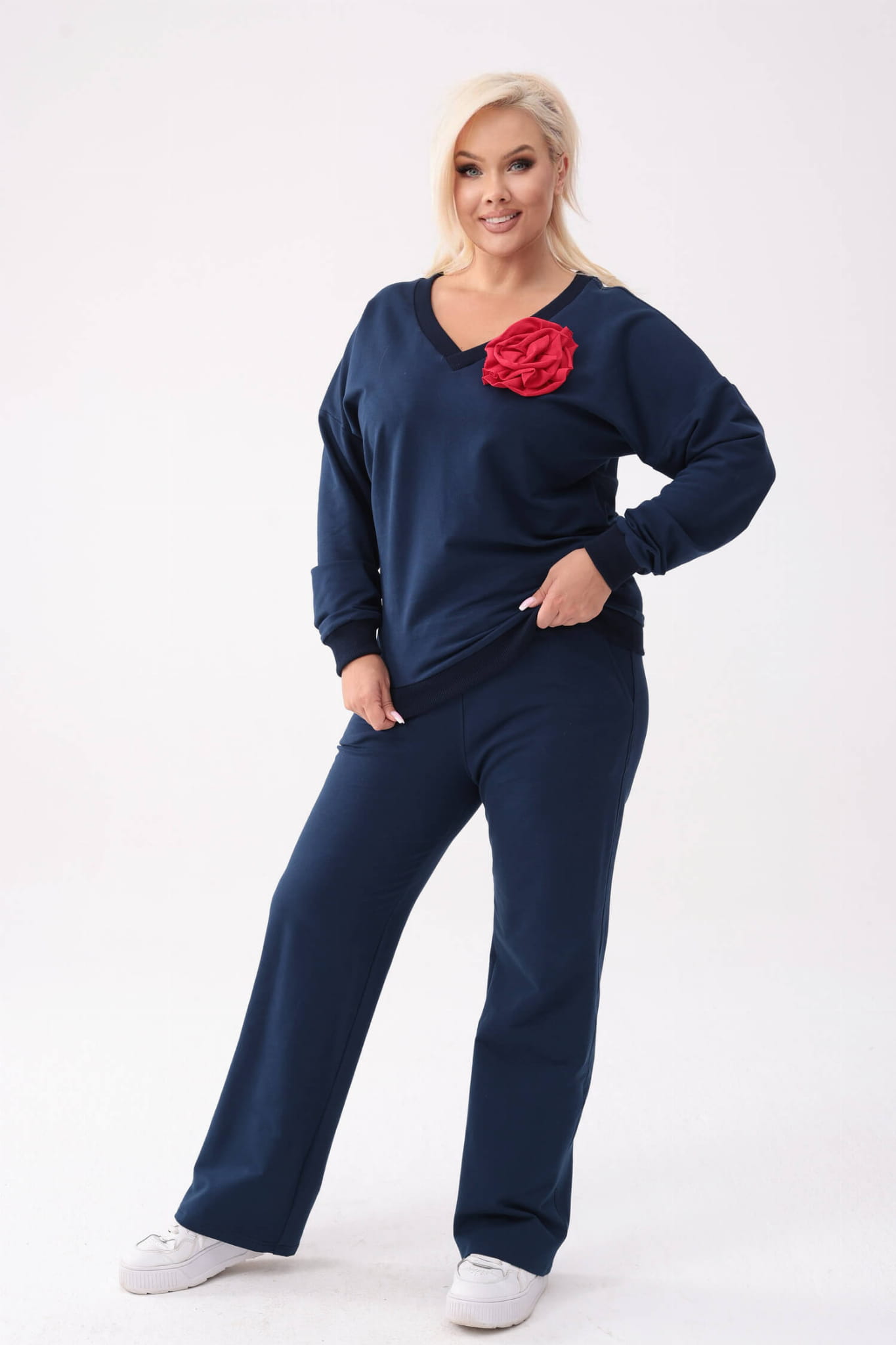 Bawełniany granatowy komplet dresowy Comfy - bluza z różą + długie spodnie PLUS SIZE XXL OVERSIZE JESIEŃ
