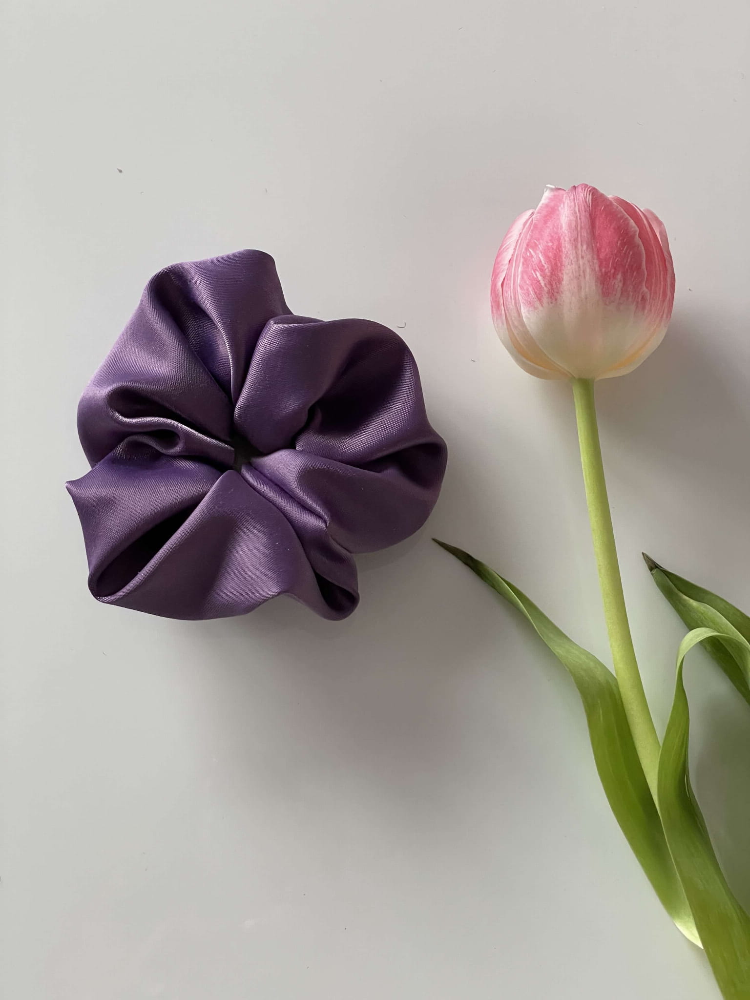 Fioletowa satynowa gumka do włosów XXL OVERSIZE WIOSNA