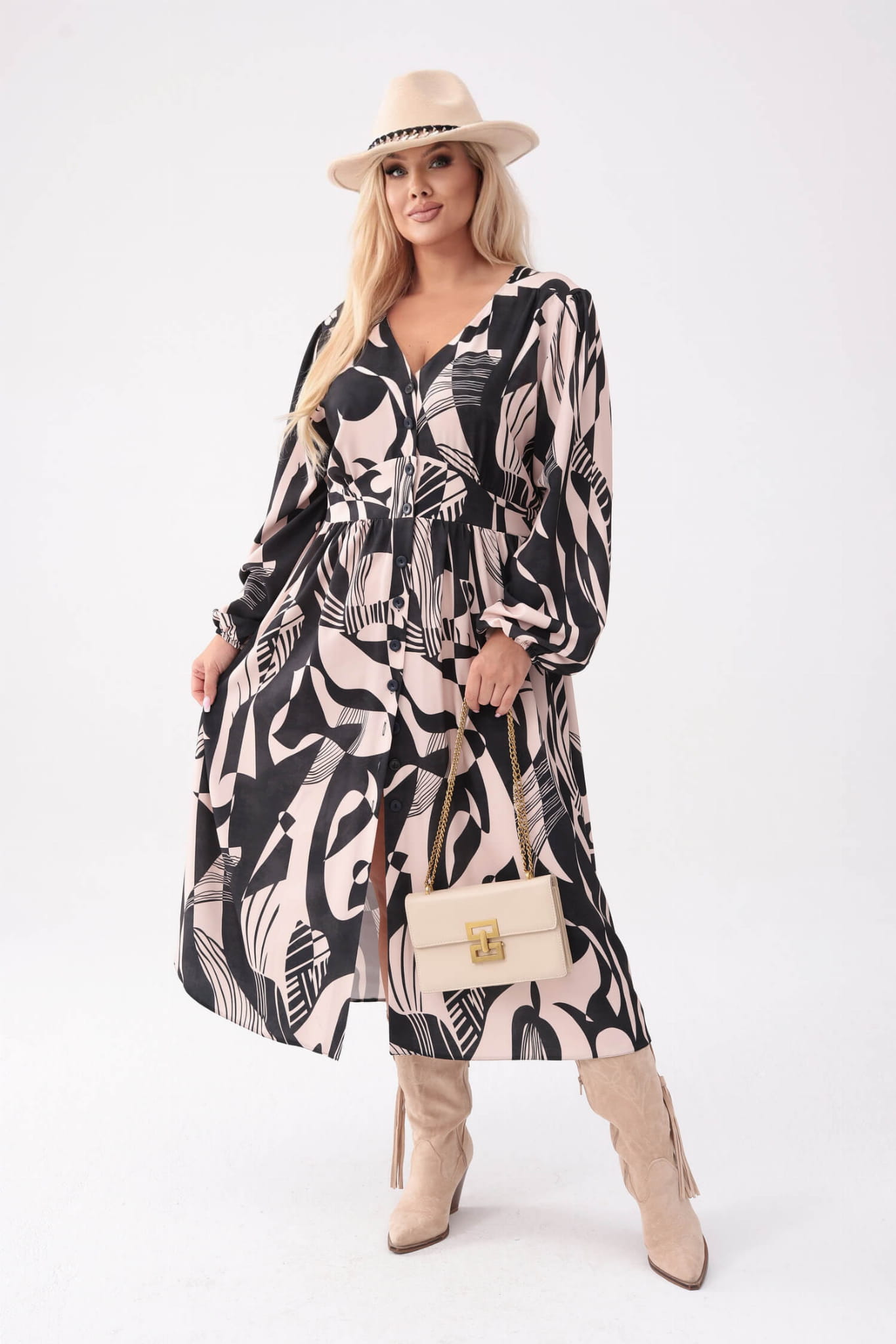 Beżowa sukienka Gabriela - elegancja w nowoczesnej formie w geometryczny wzór PLUS SIZE XXL OVERSIZE