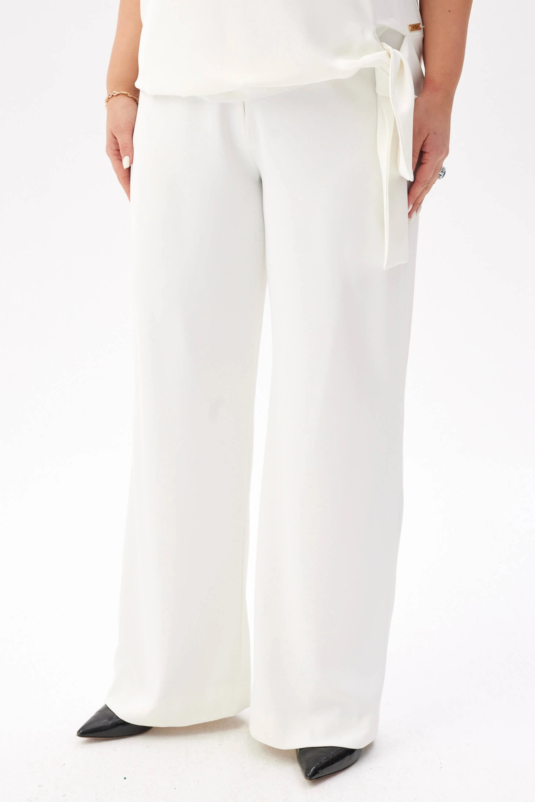 Eleganckie spodnie Rosa z poszerzoną nogawką w kolorze ecru PLUS SIZE XXL