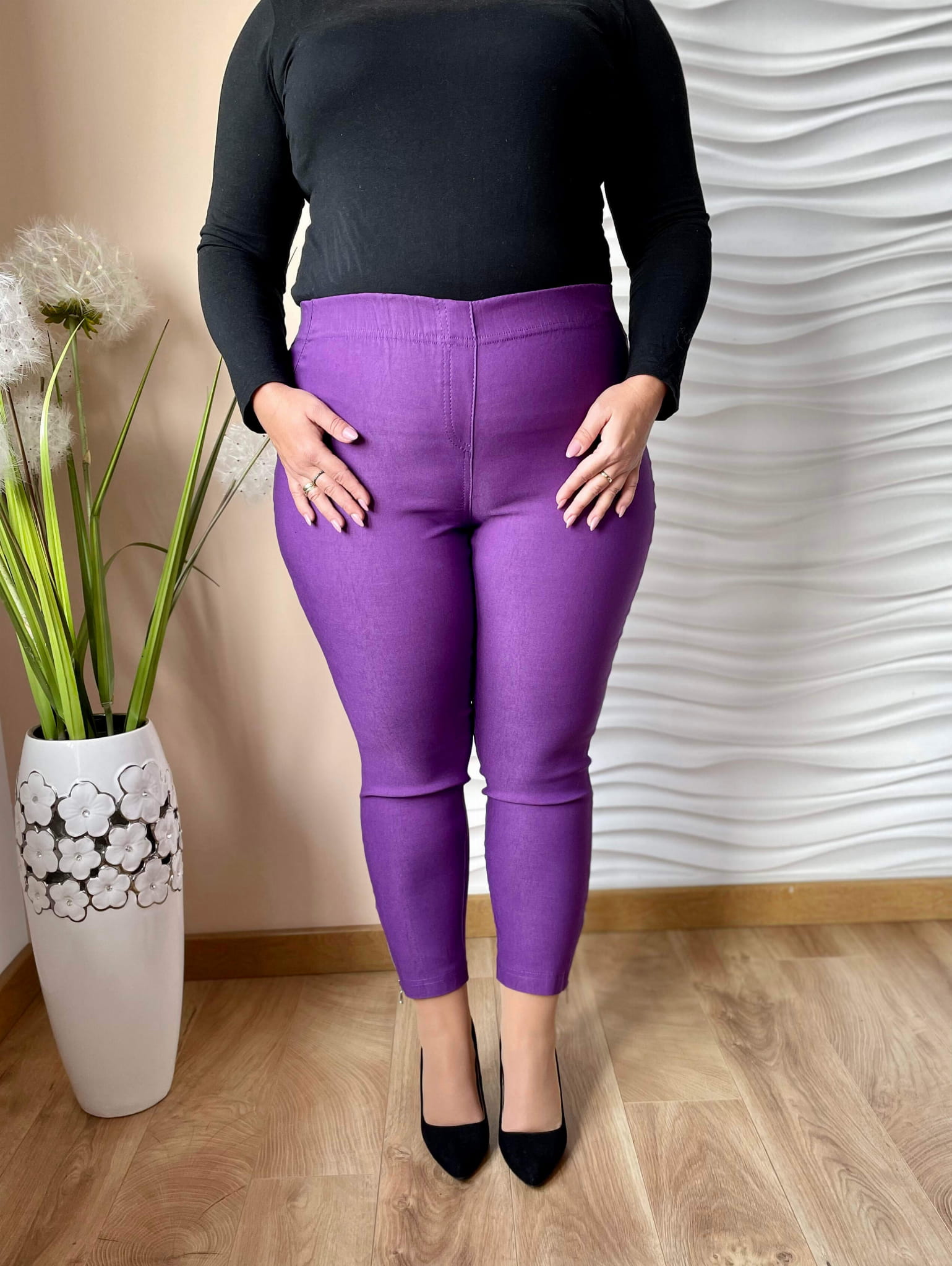 Fioletowe spodnie chinosy Nina z zamkami 7/8 PLUS SIZE XXL