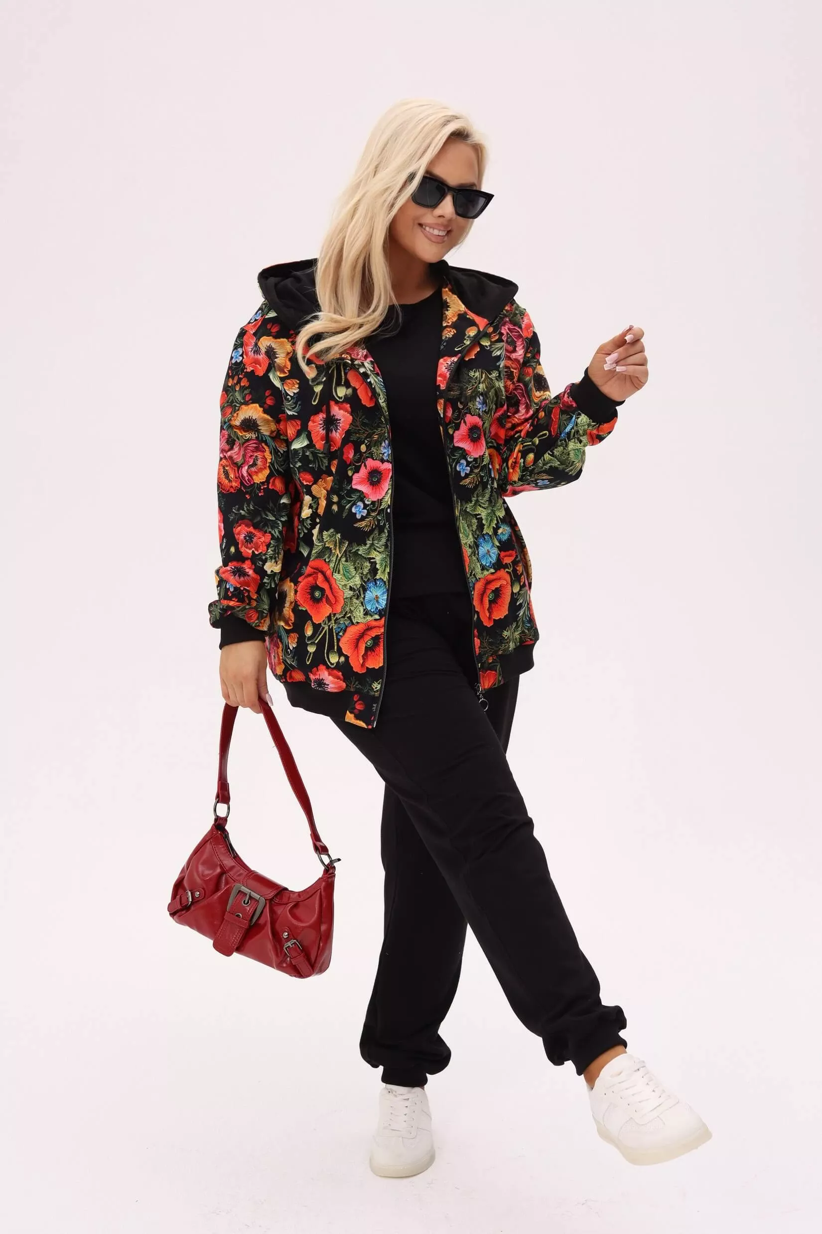 Dres MAKOVSKA, wygoda w kwiatowym stylu - print w maki na czarnym tle PLUS SIZE XXL OVERSIZE JESIEŃ