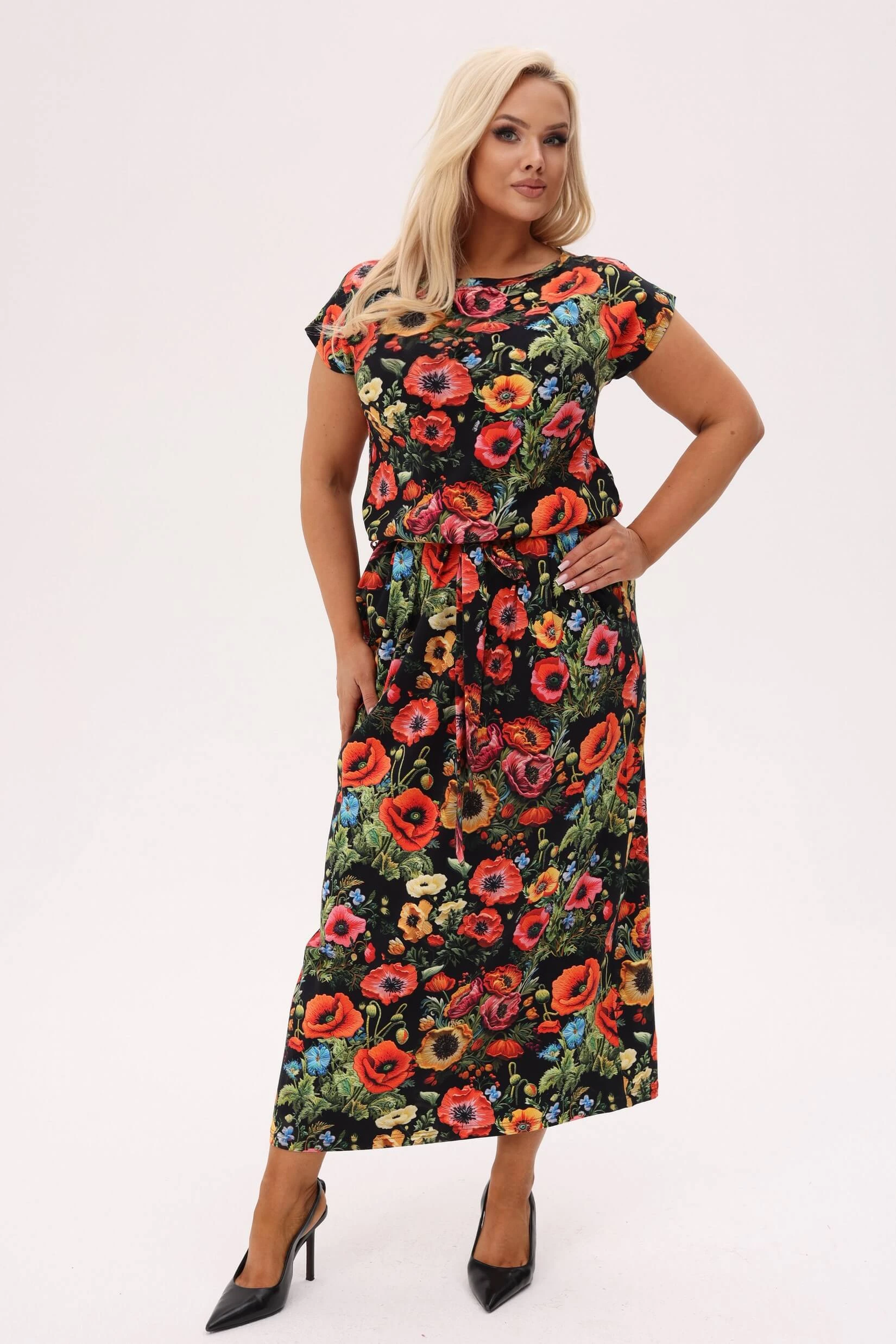 Czarna sukienka MAKOVSKA MAXI w maki i polne kwiaty PLUS SIZE XXL OVERSIZE