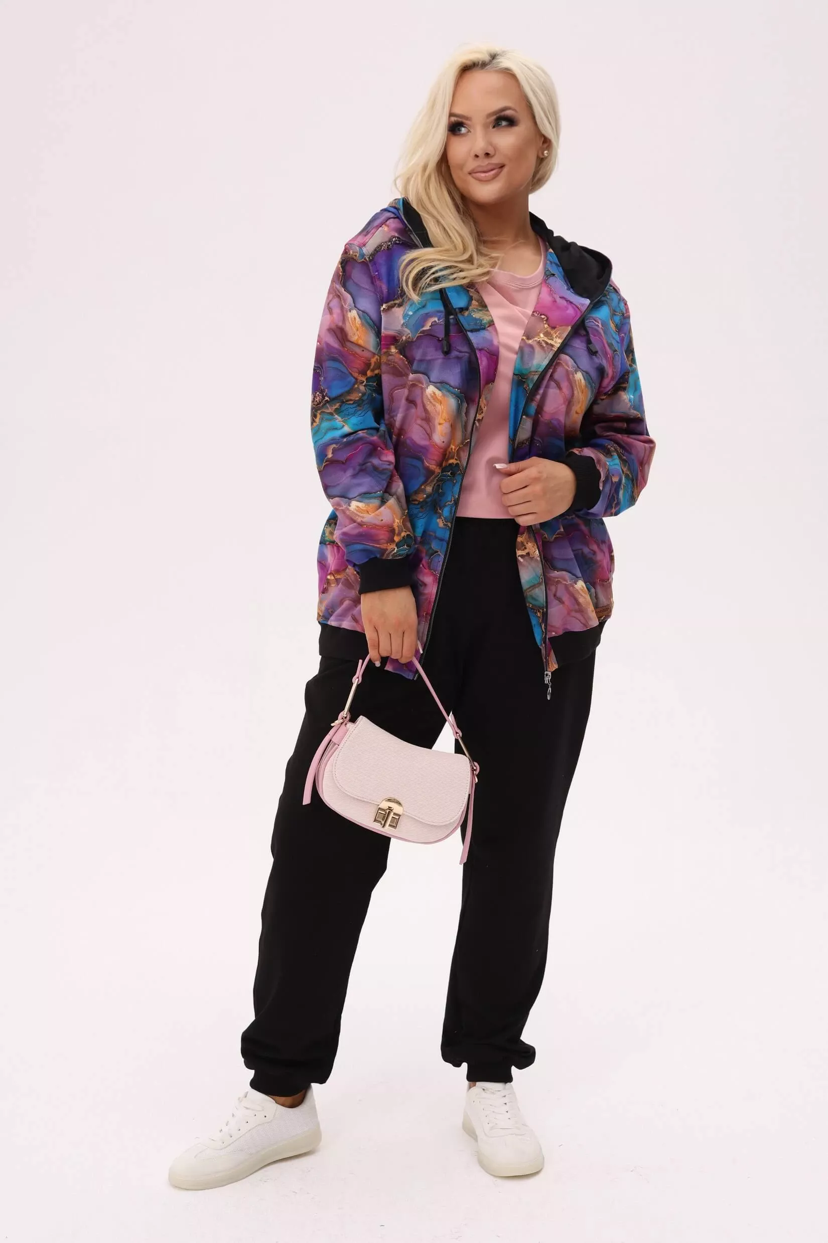 Dres Loretta z abstrakcyjnym printem i czarnymi spodniami PLUS SIZE XXL OVERSIZE JESIEŃ