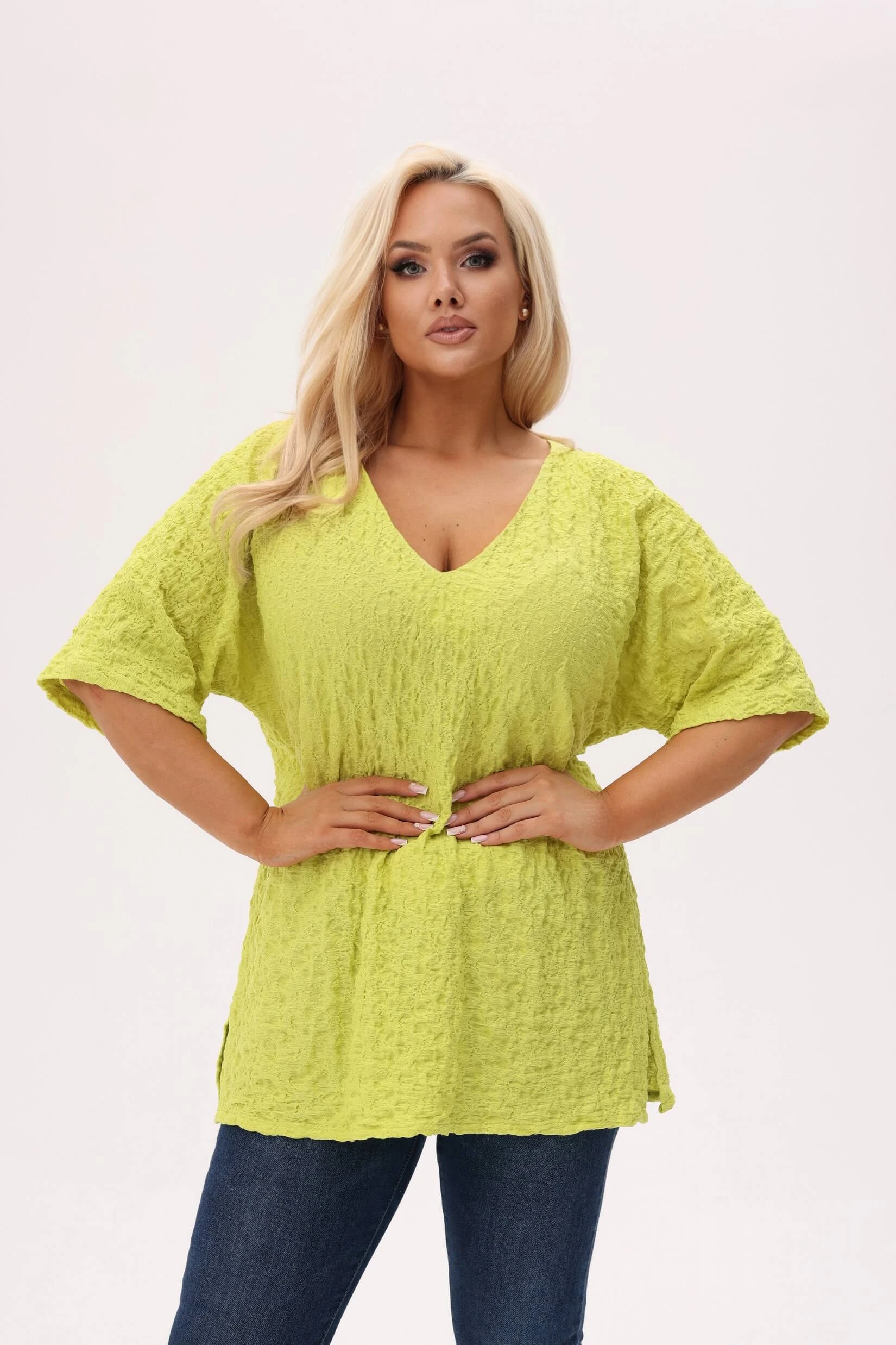 Kimonowa bluzka Zaria o marszczonej teksturze - Limonkowa Energia PLUS SIZE XXL OVERSIZE