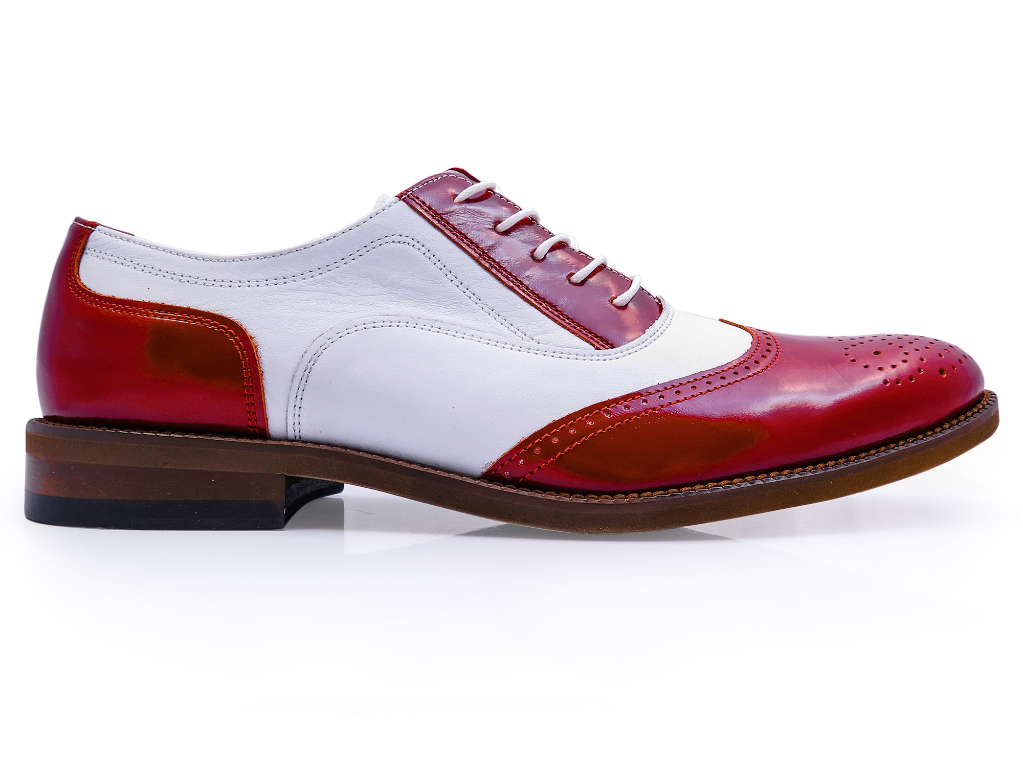 Czerwono-białe obuwie męskie - spektatory, caponki T98