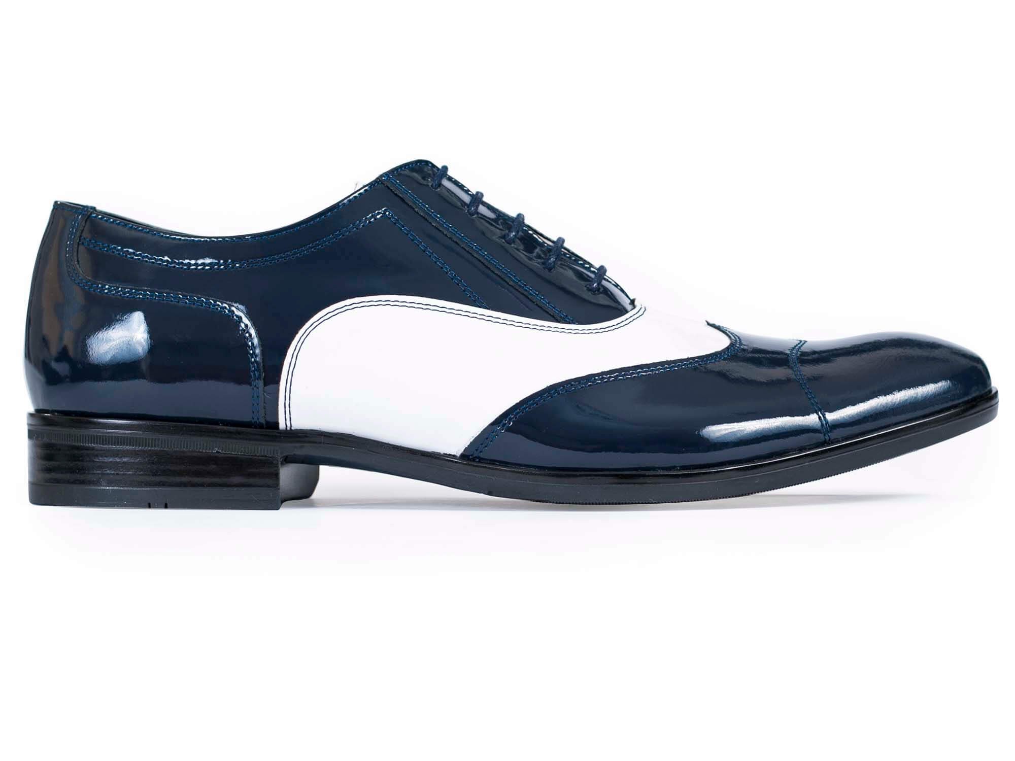 Biało-granatowe lakierki męskie - Spektatory, Al Capone, caponki, Austerity T16