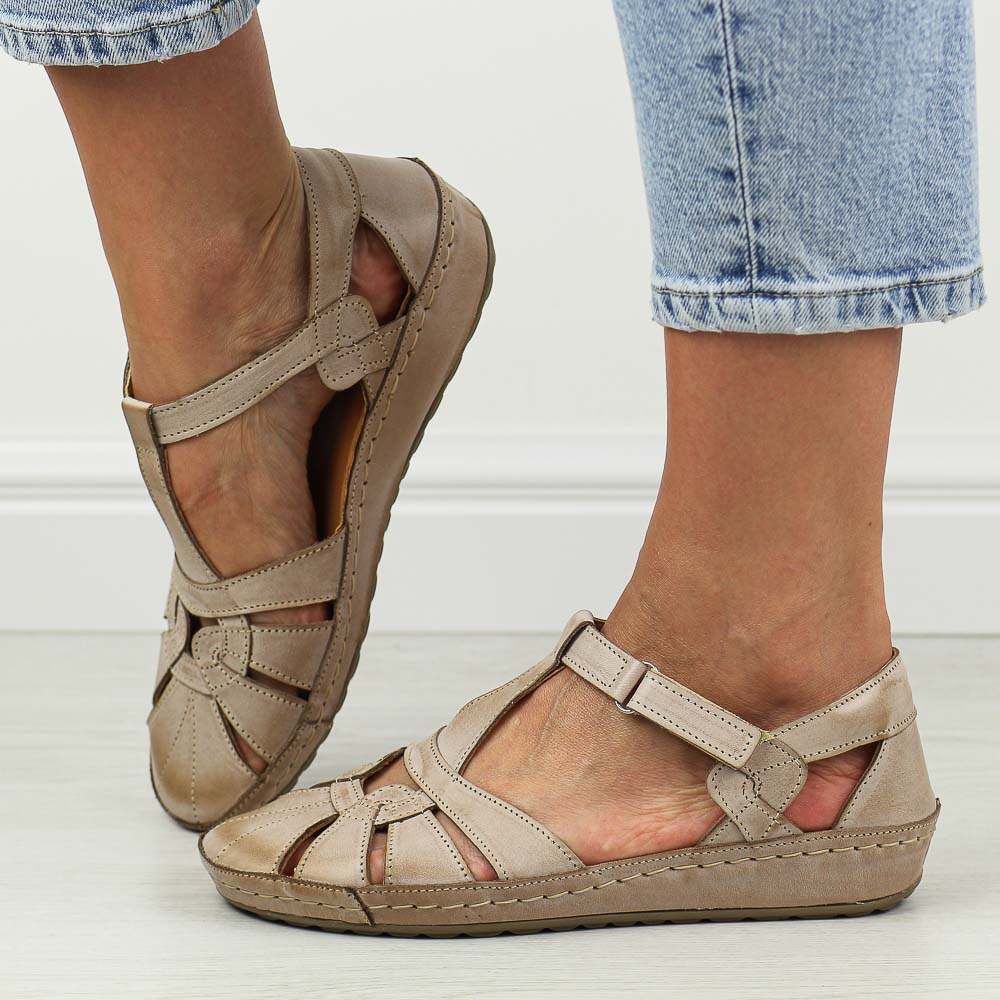 Beżowe skórzane Polskie zakryte sandały damskie Deoni D406