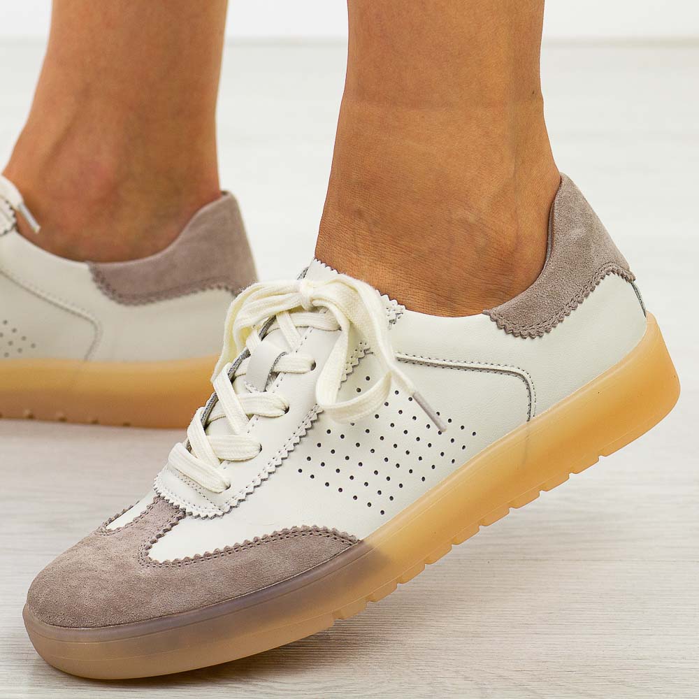 Beżowe skórzane półbuty damskie Filippo Dp6745/25