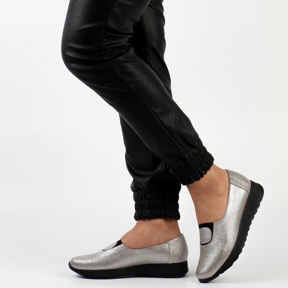 Brązowe półbuty damskie Jezzi Asa195-6