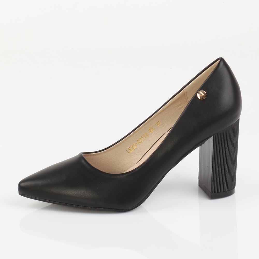 Czarne czółenka damskie na słupku VINCEZA 20176