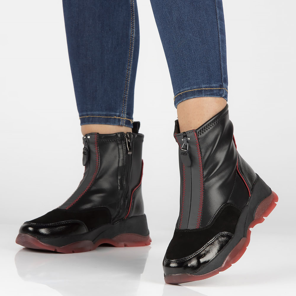 Czarne skórzane botki damskie Filippo Dbt4203/22