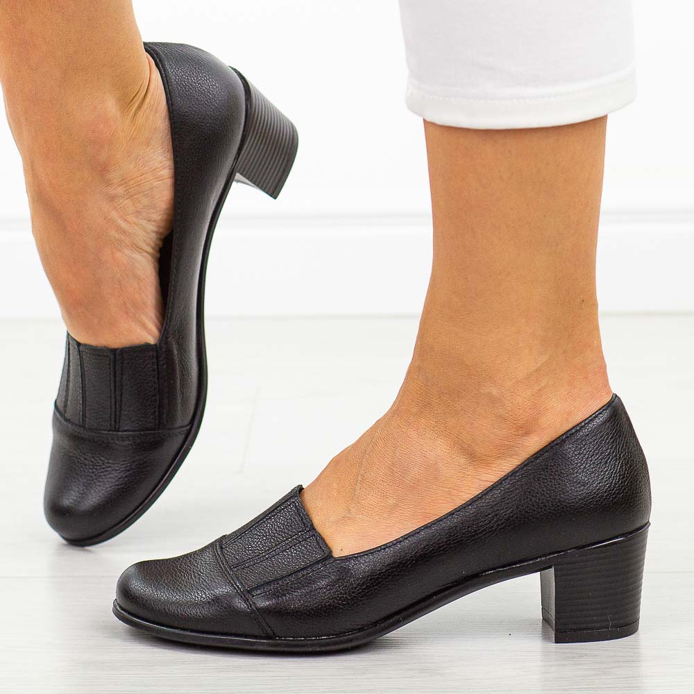 Czarne skórzane Polskie czółenka damskie Gregors 820