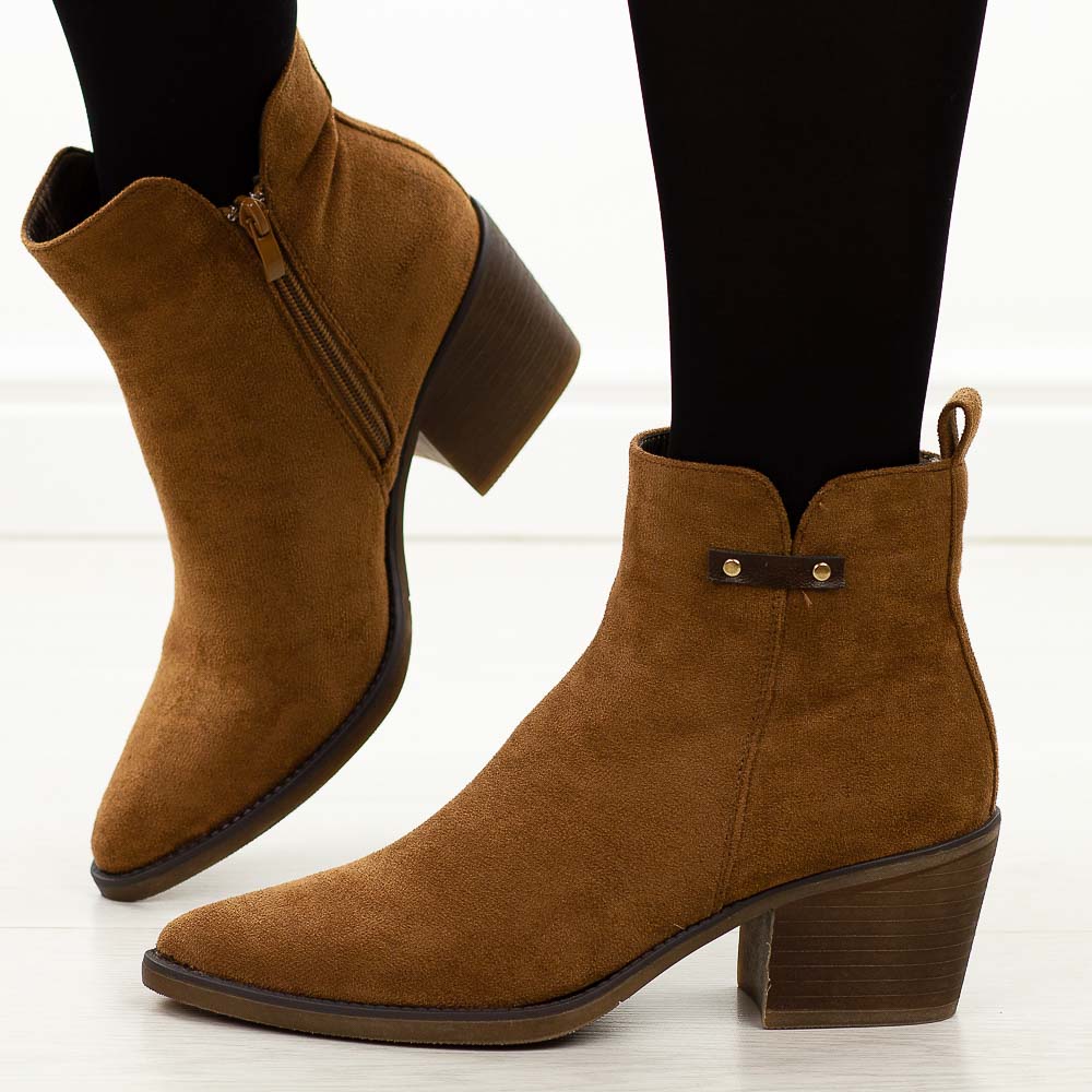 Kamelowe zamszowe kowbojki, botki damskie M.Daszyński Sa261-1