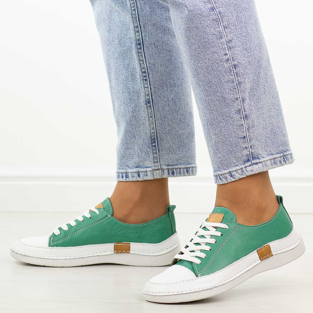 Zielone skórzane półbuty damskie T.Sokolski 8260