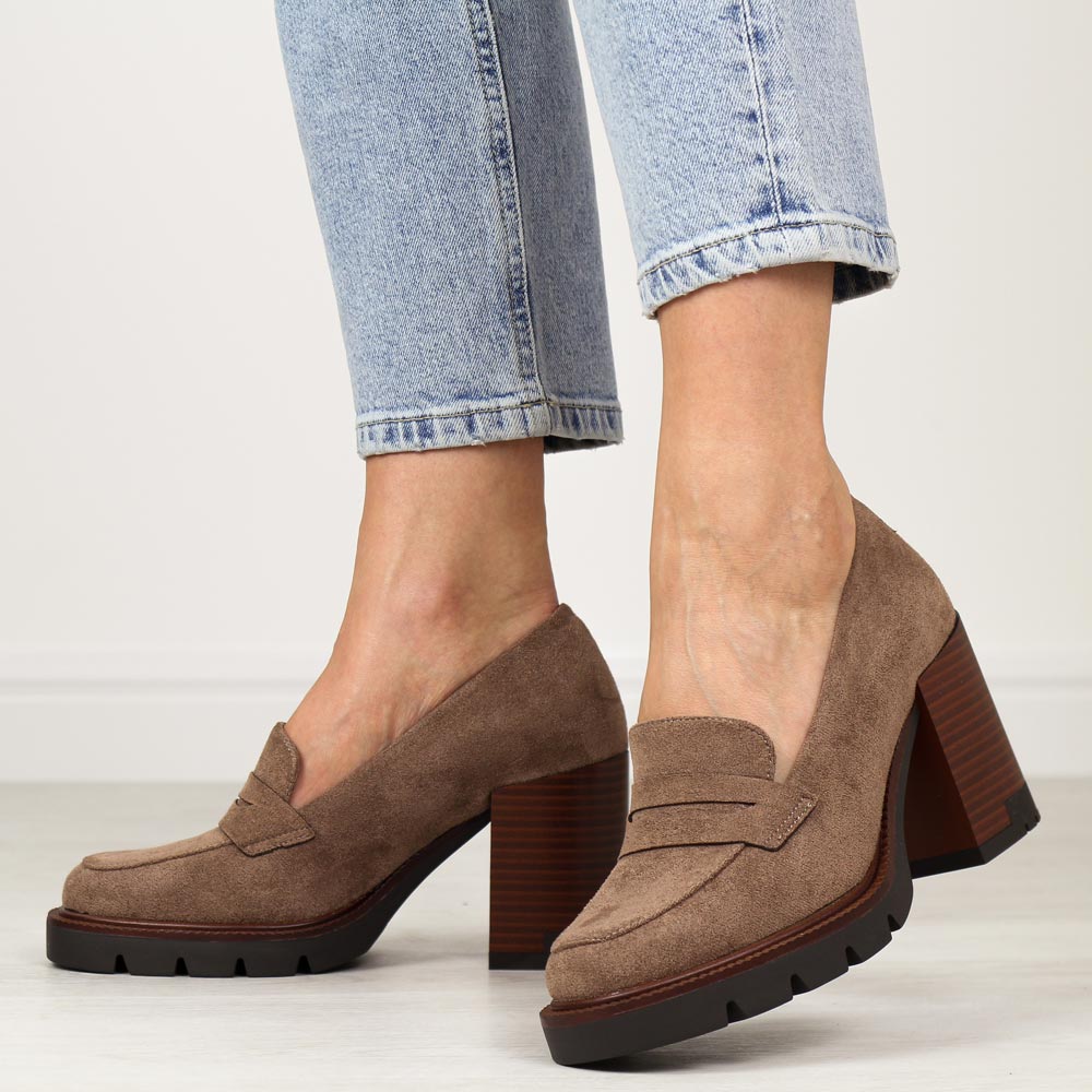 Brązowe półbuty damskie, mokasyny na słupku Potocki 12404