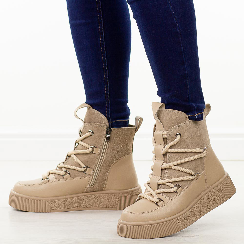 Beżowe skórzane botki damskie Cambell 52330