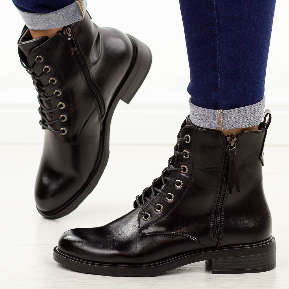 Czarne płaskie botki damskie Potocki 12675