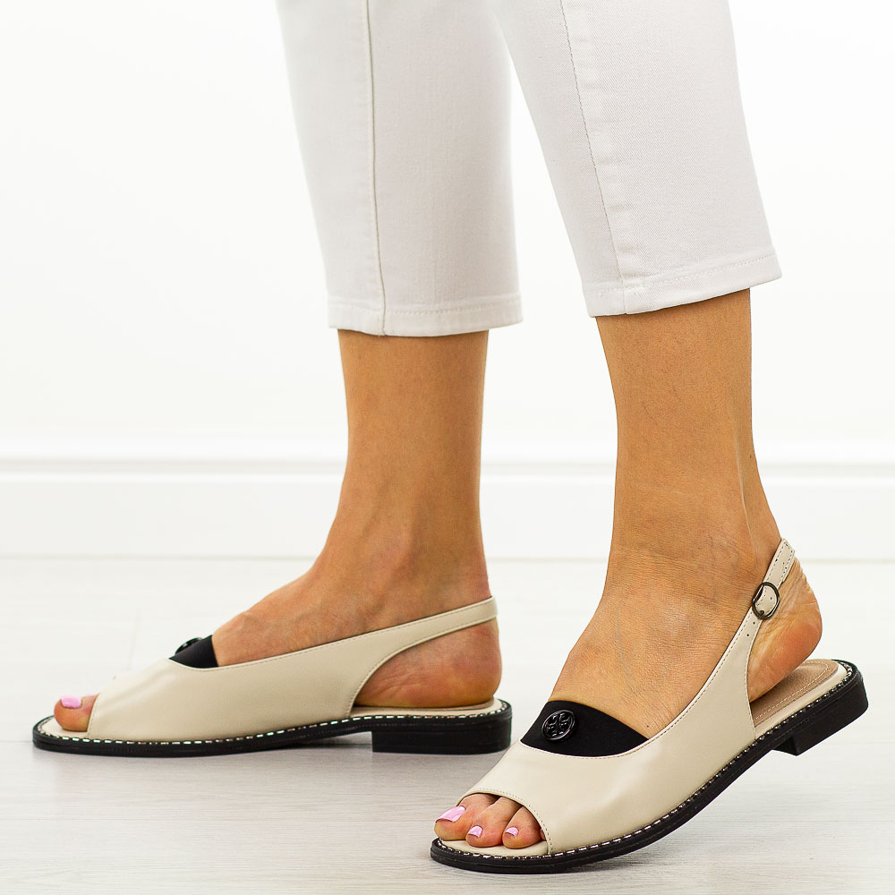 Białe płaskie sandały damskie S.Barski 021