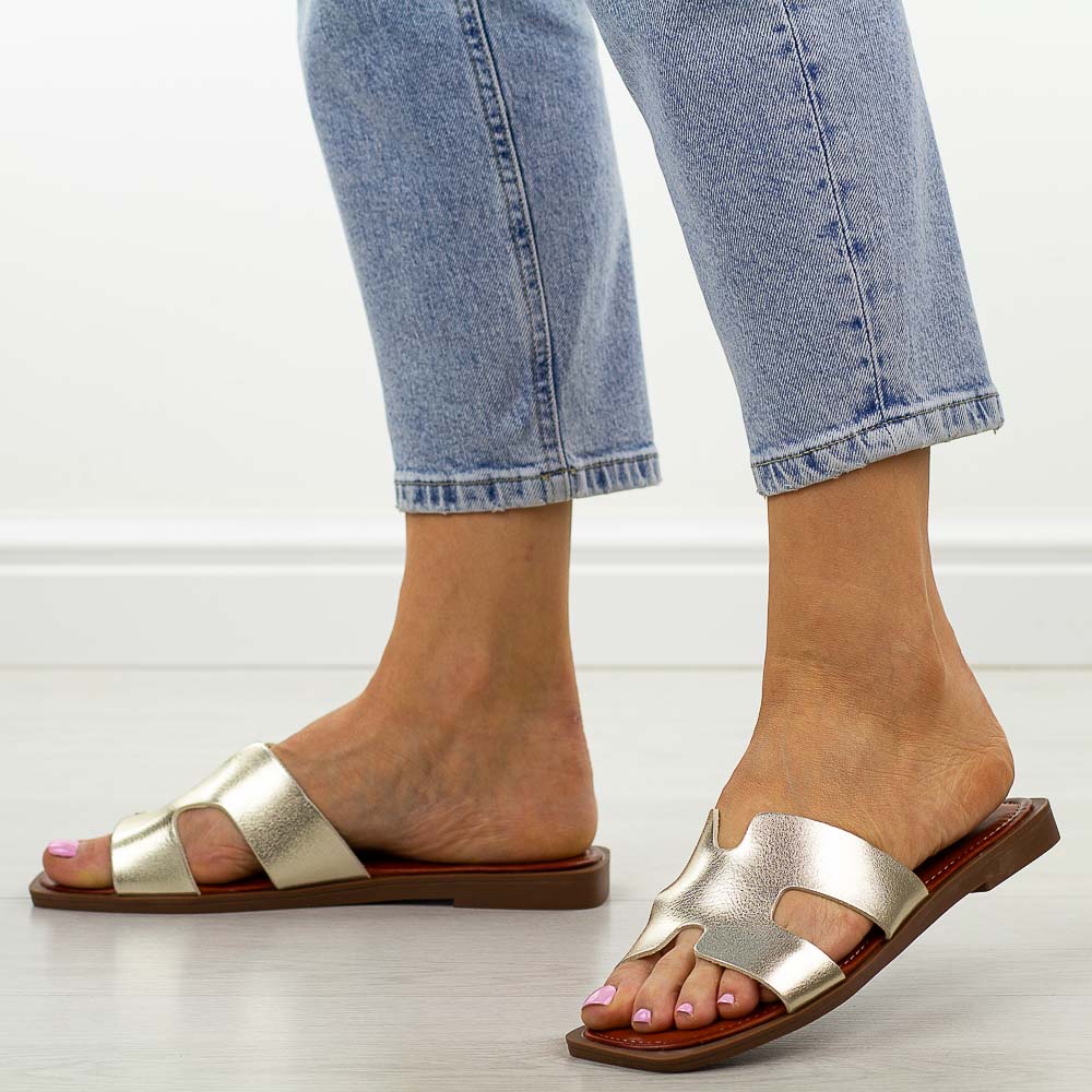 Złote płaskie klapki damskie Sergio Leone sk091H