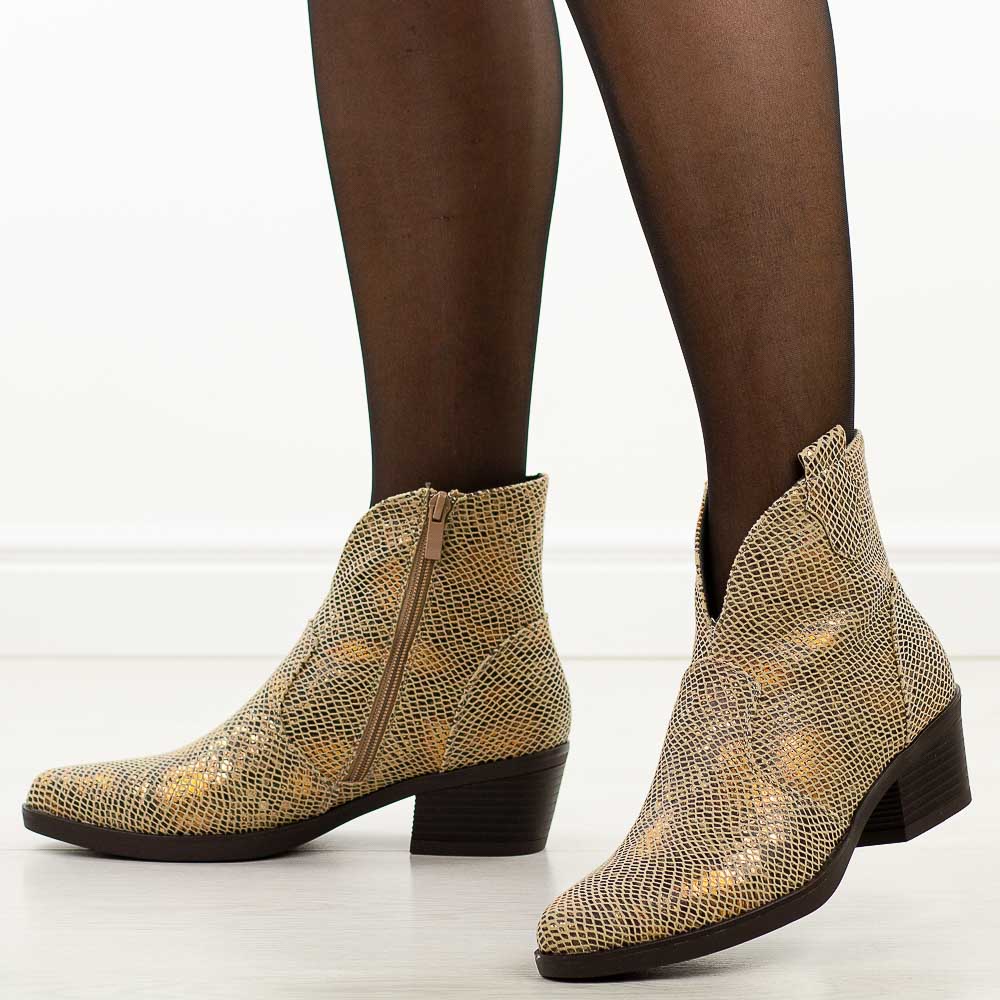 Złote wąż kowbojki, botki damskie M.Daszyński 2382-7