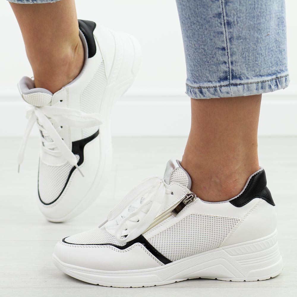 Białe półbuty damskie na koturnie M.Daszyński 24129-5