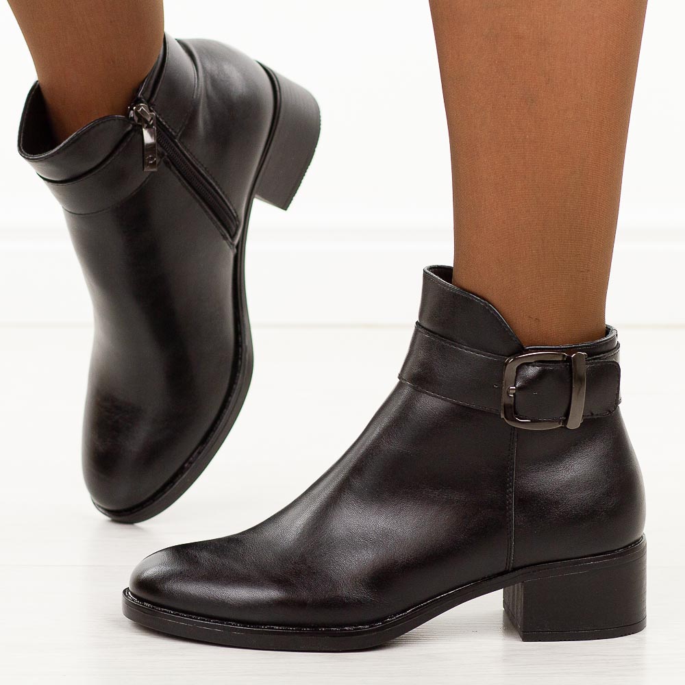 Czarne botki damskie na obcasie Potocki 12721