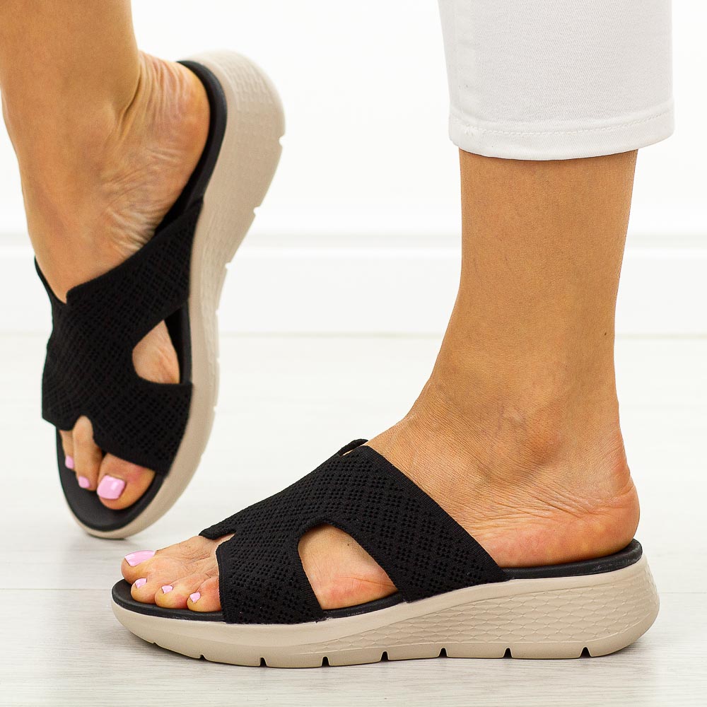 Czarne klapki damskie Vinceza 97300