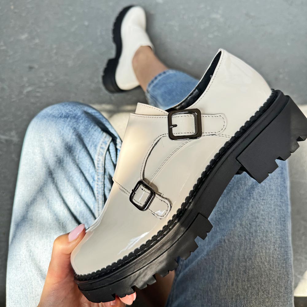 Beżowe lakierowane półbuty damskie, monki La.Fi 007be