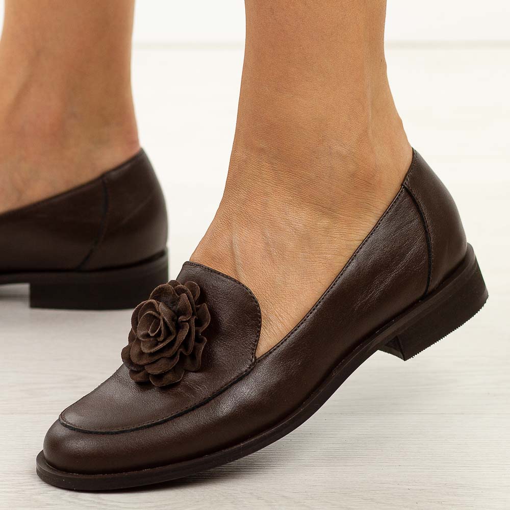 Czekoladowe skórzane Polskie mokasyny damskie Deoni D110