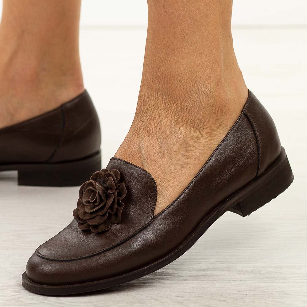 Czekoladowe skórzane Polskie mokasyny damskie Deoni D110